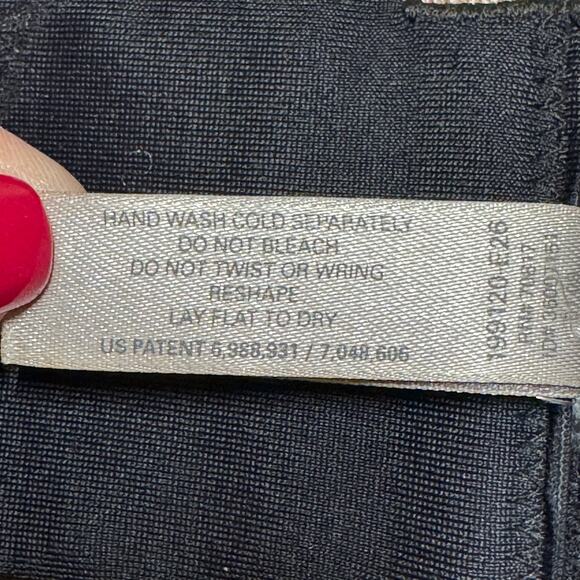 Victorias Secret Black Satin Strapless Push Up Bra Underwire Size 34DD - Picture 6 of 6